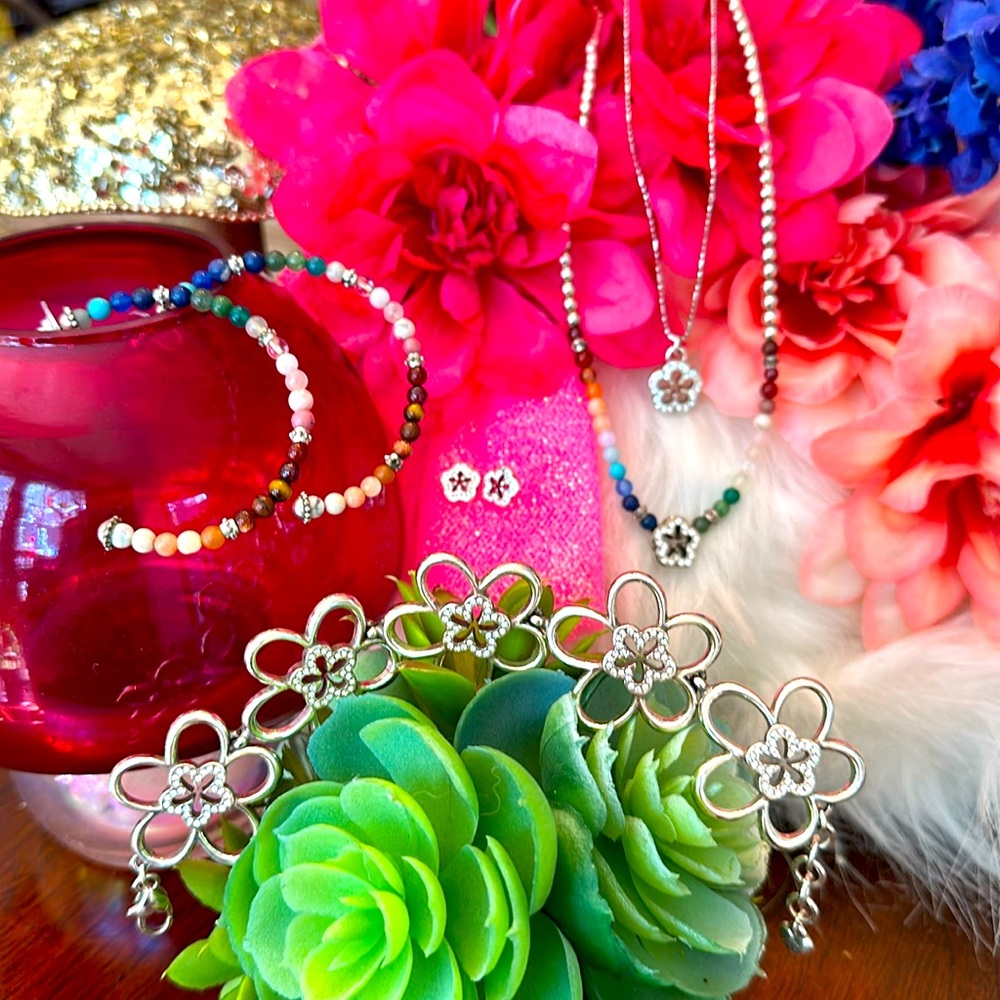 Brighton PALETTE NO 25 & Infinity Flower 2 necklace 2 earrings Bracelet RARE